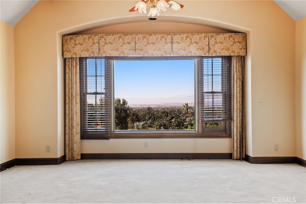 MLS #OC25251689 image #18