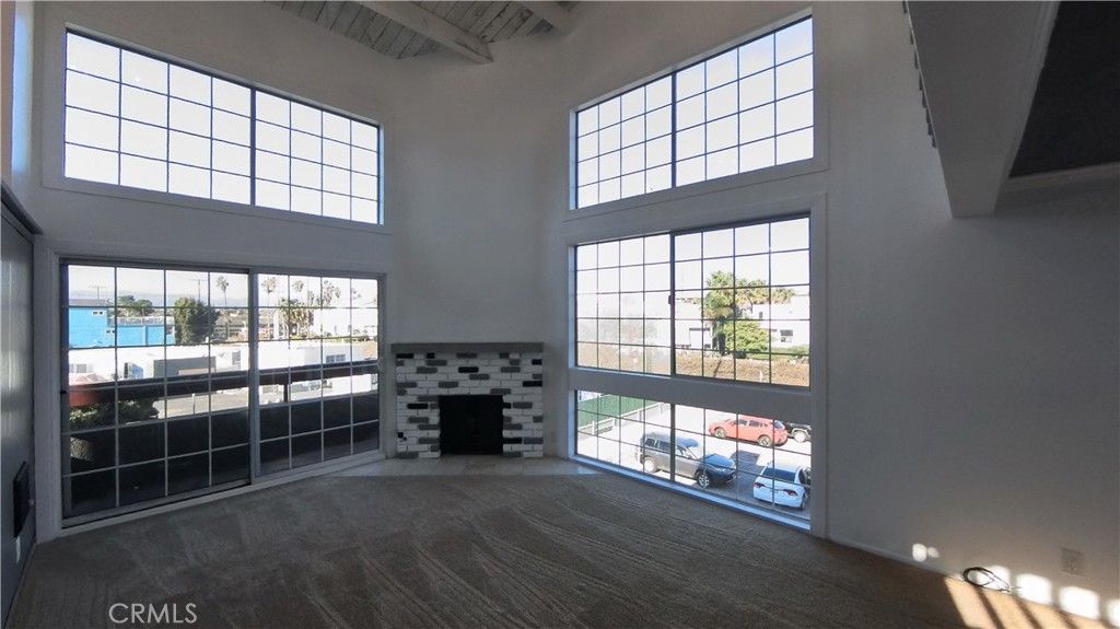 MLS #OC25251755 image #0