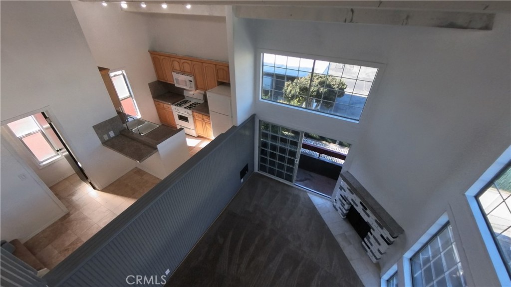 MLS #OC25251755 image #1