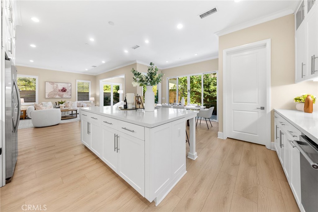 MLS #OC25251757 image #20