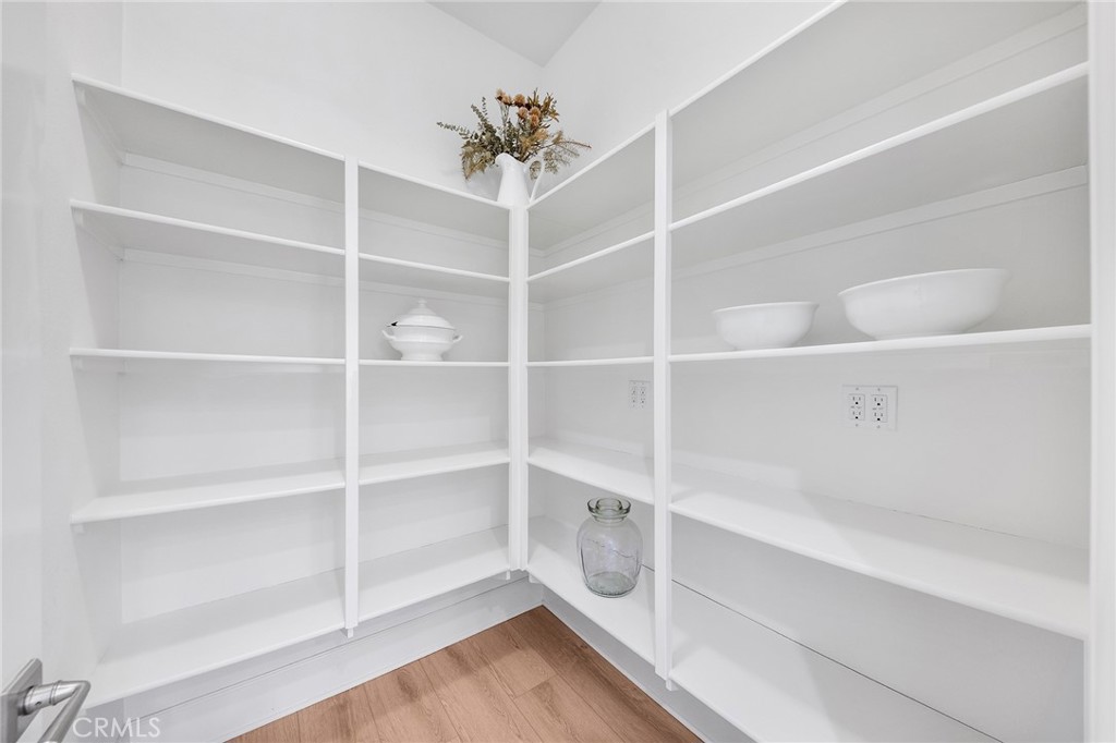 MLS #OC25251757 image #21