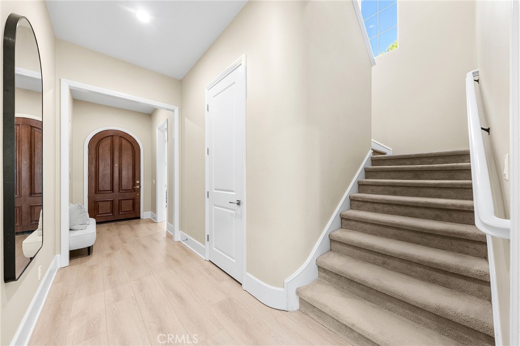 MLS #OC25251757 image #29