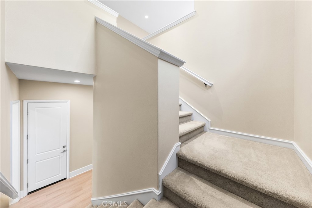 MLS #OC25251757 image #30