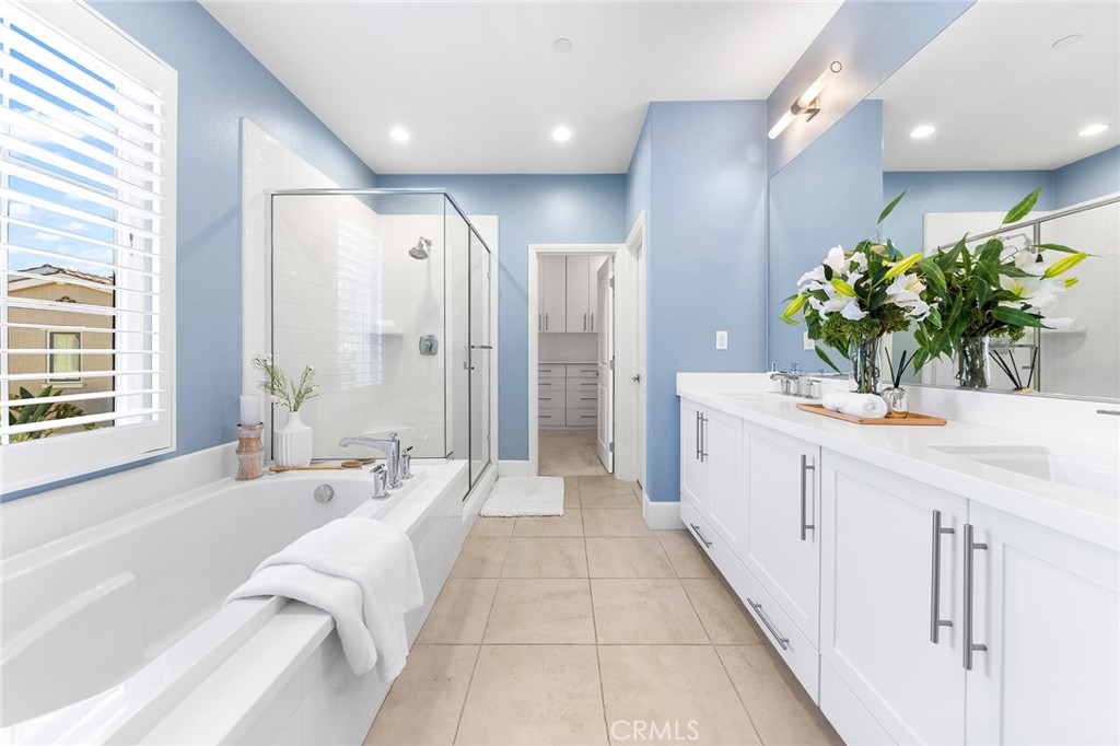 MLS #OC25251757 image #41