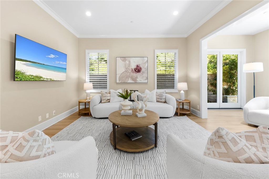 MLS #OC25251757 image #9