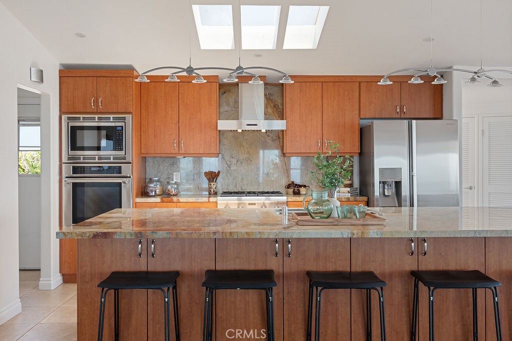 MLS #OC25251779 image #14