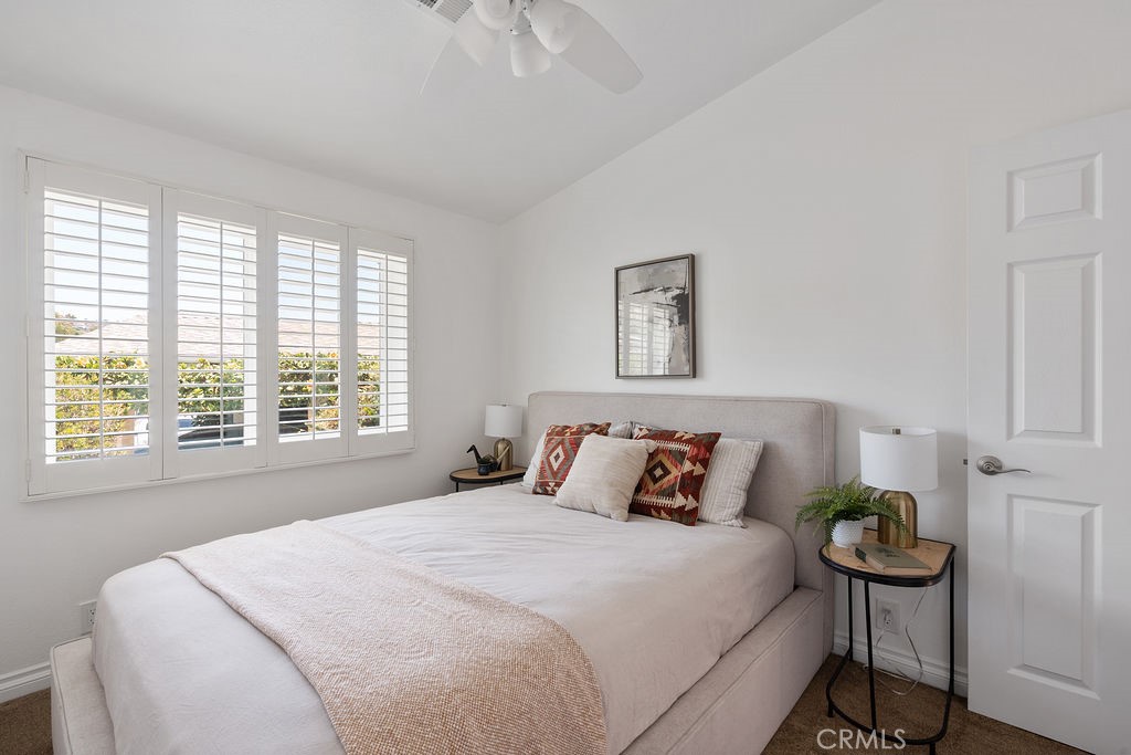 MLS #OC25251779 image #32