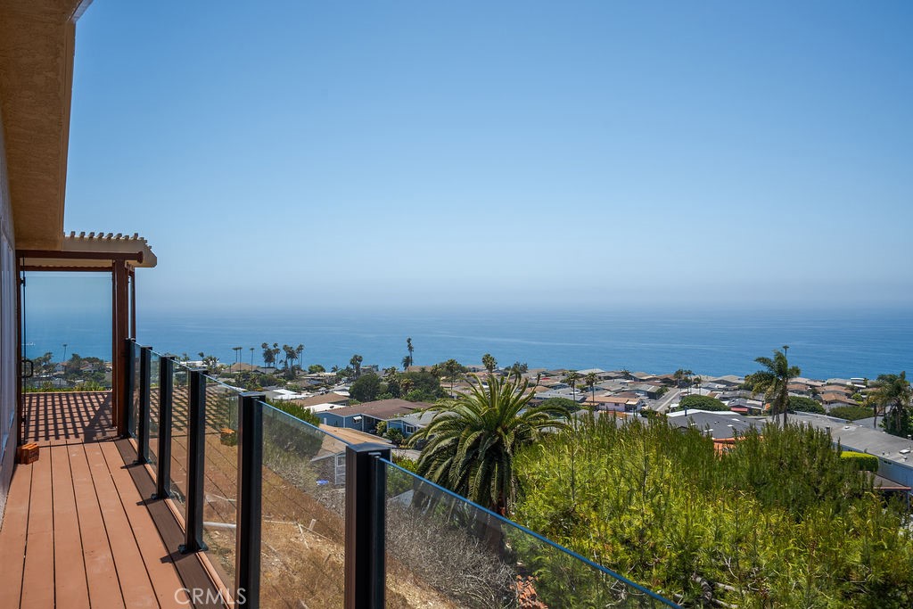 MLS #OC25251779 image #46