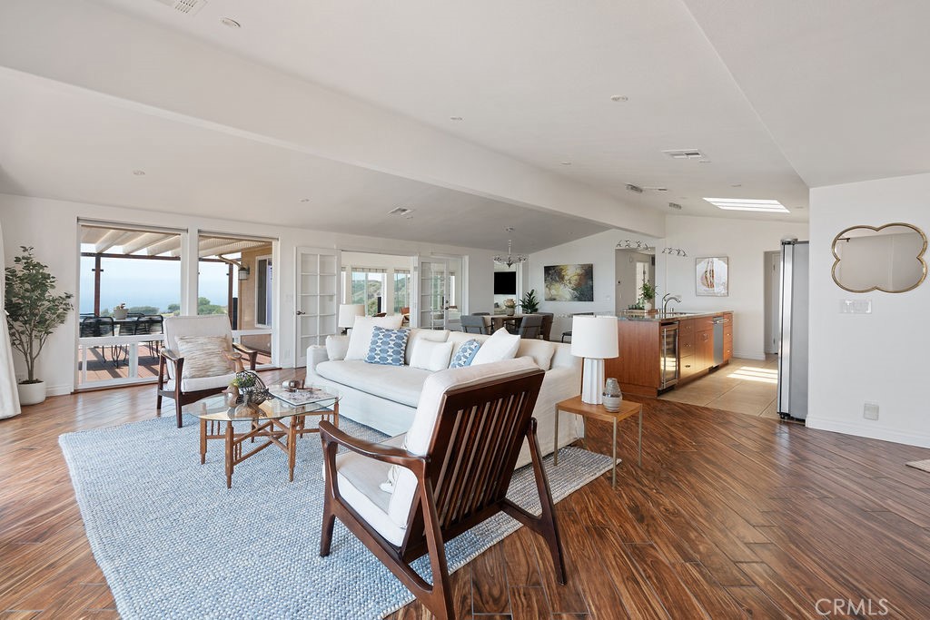 MLS #OC25251779 image #7