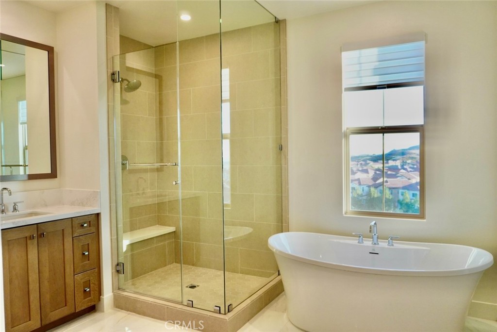 MLS #OC25251799 image #13