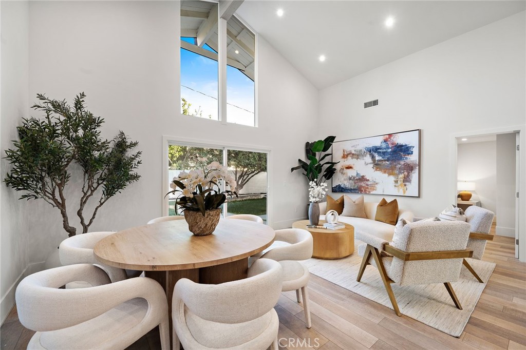 MLS #OC25251837 image #10