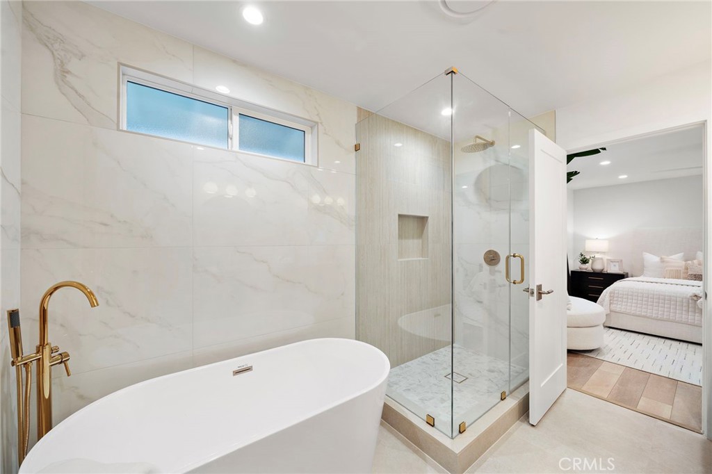 MLS #OC25251837 image #16