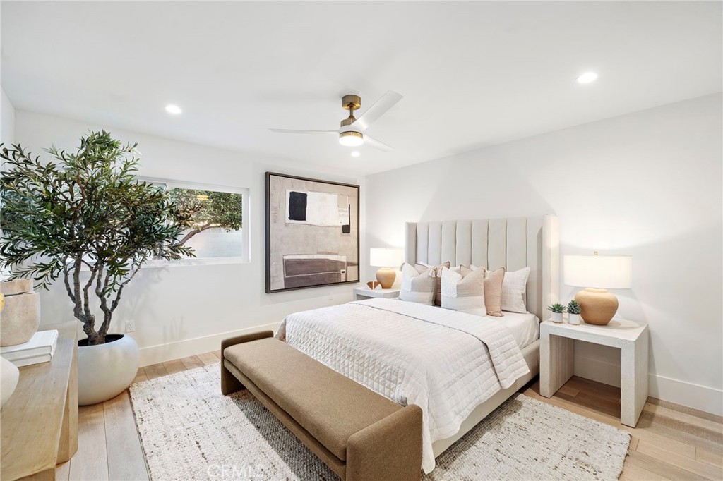 MLS #OC25251837 image #20