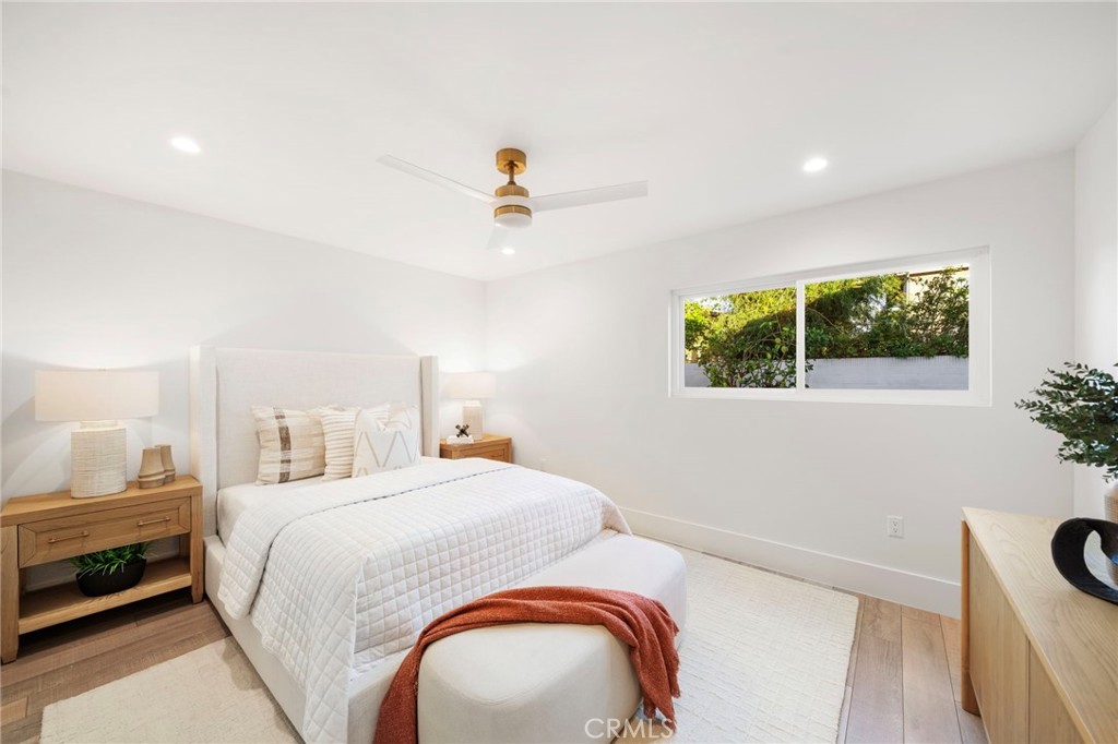 MLS #OC25251837 image #24