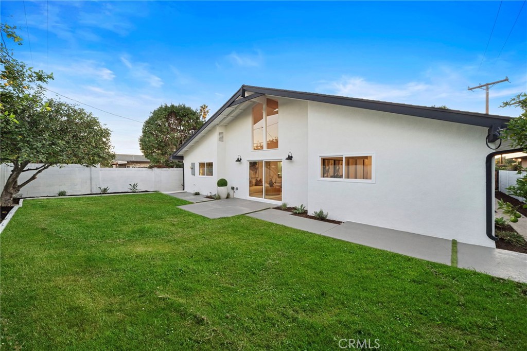 MLS #OC25251837 image #27