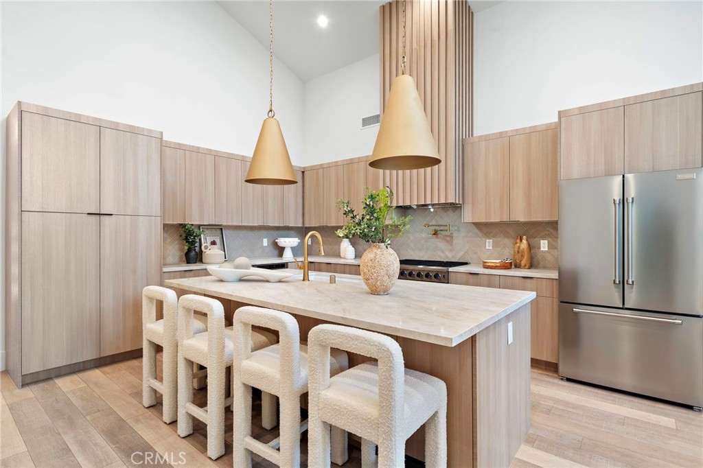 MLS #OC25251837 image #7