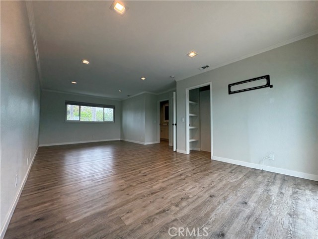 MLS #OC25251843 image #26