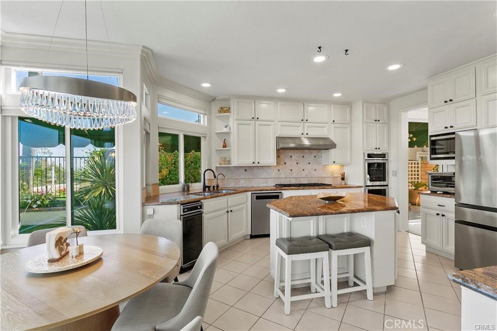 MLS #OC25251865 image #13