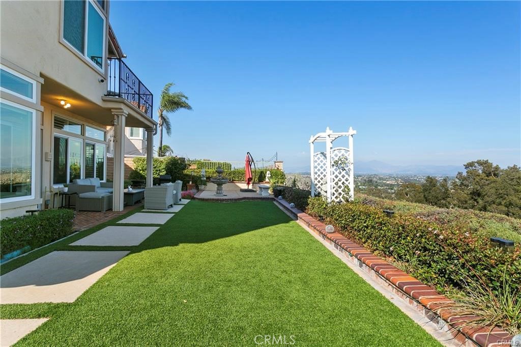 MLS #OC25251865 image #18