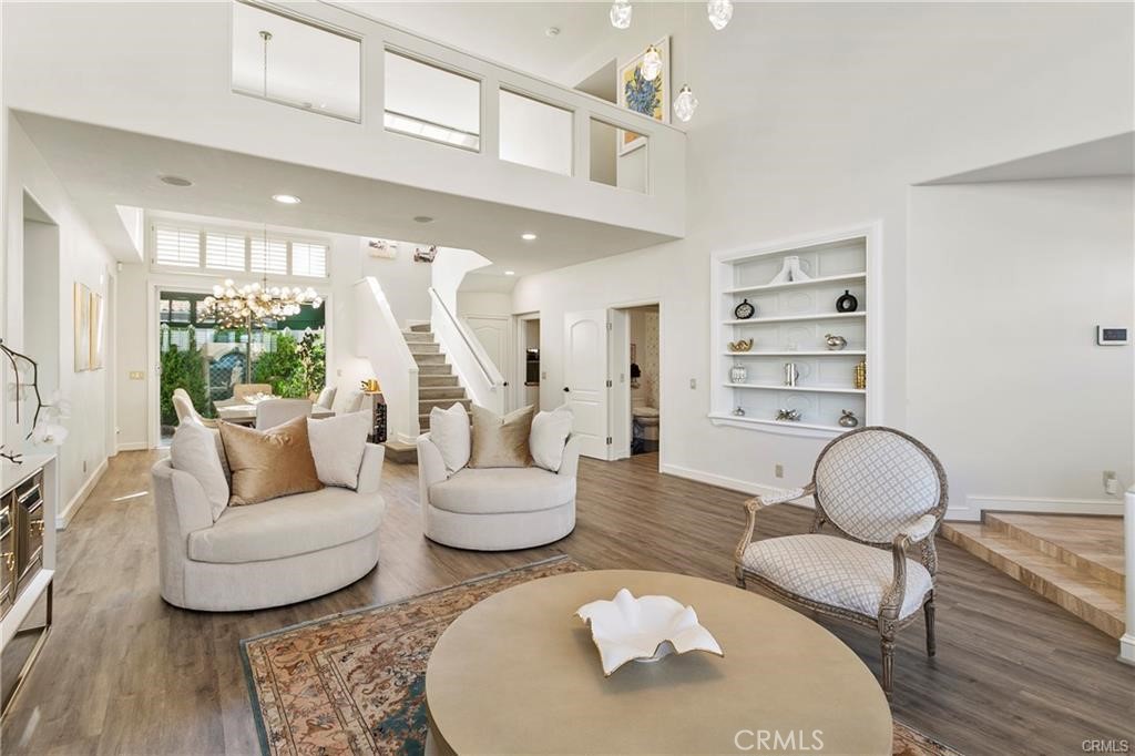 MLS #OC25251865 image #3