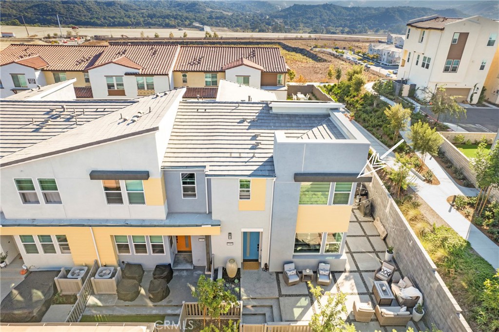 MLS #OC25251886 image #20