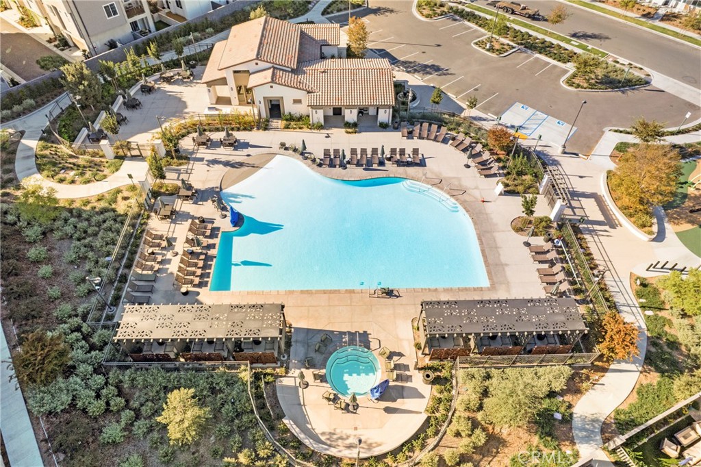 MLS #OC25251886 image #29