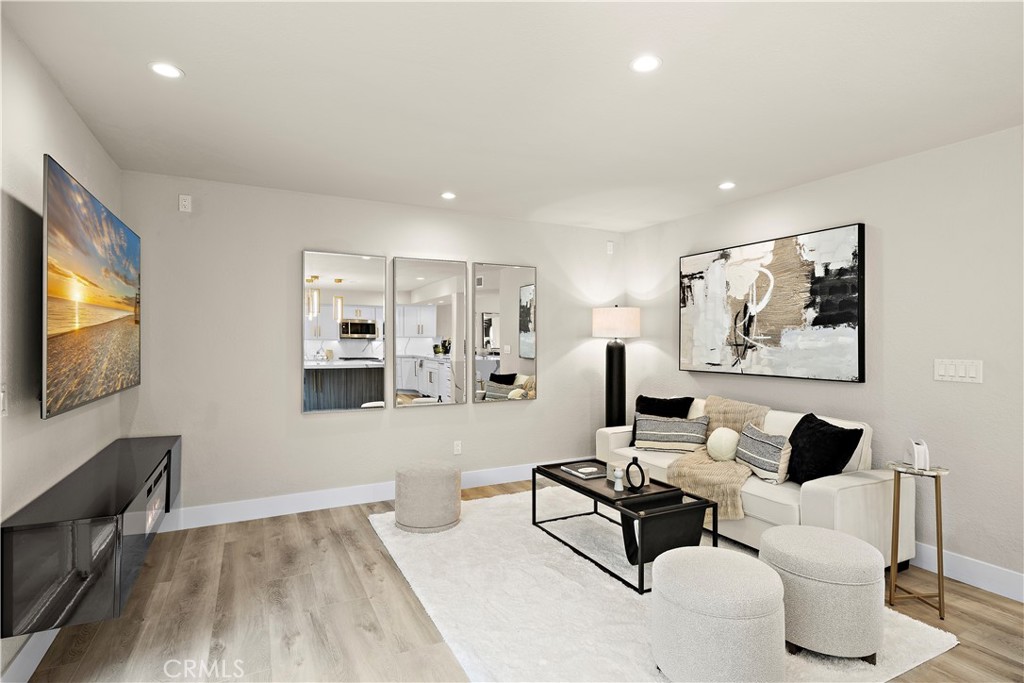 MLS #OC25251891 image #19