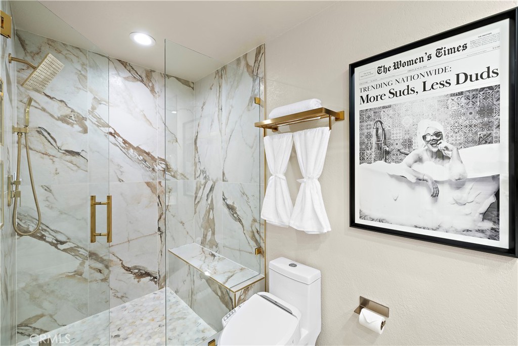 MLS #OC25251891 image #27