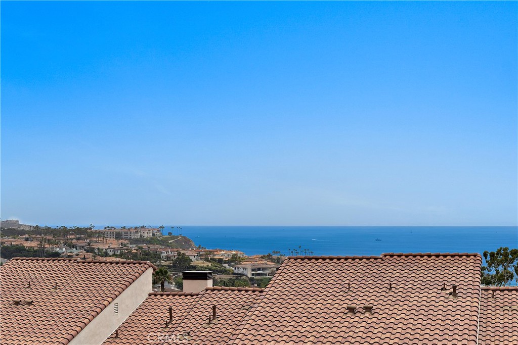 MLS #OC25251891 image #38