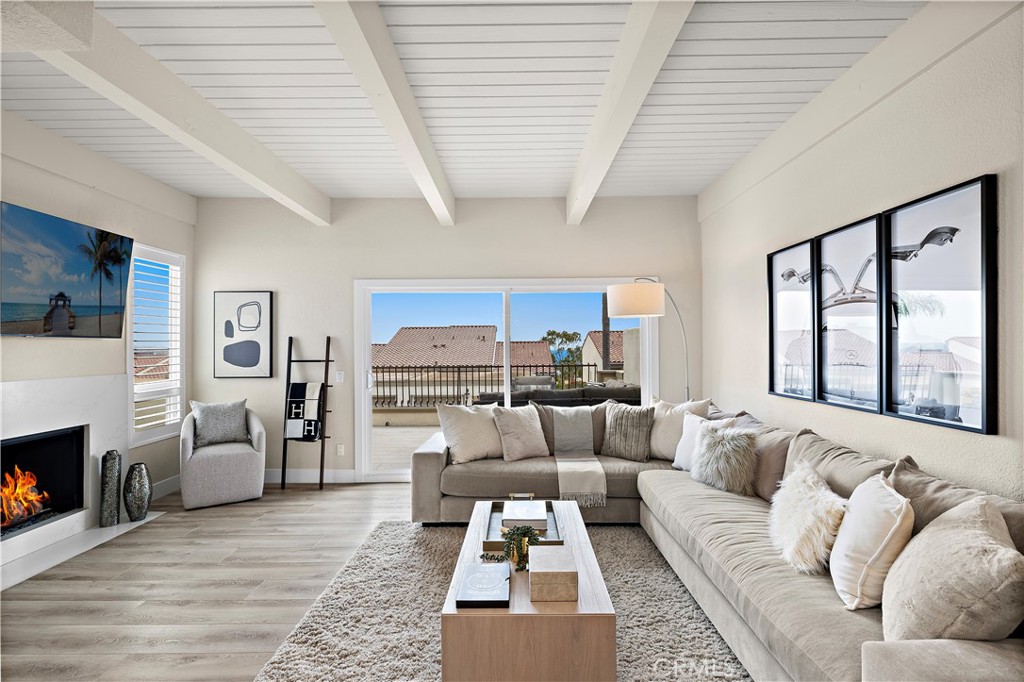 MLS #OC25251891 image #8