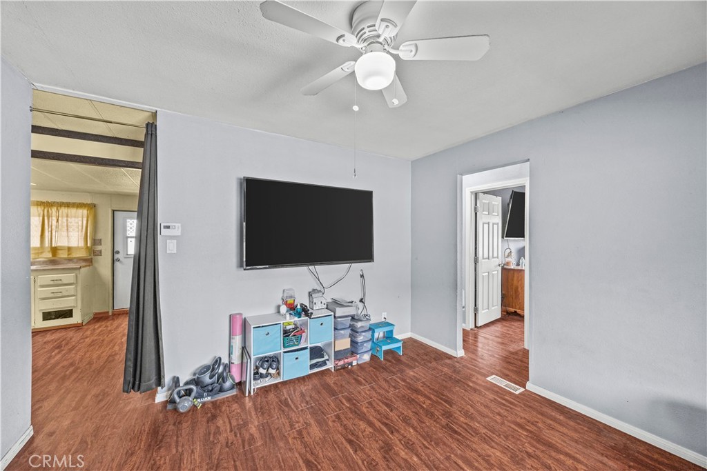 MLS #OC25251893 image #19