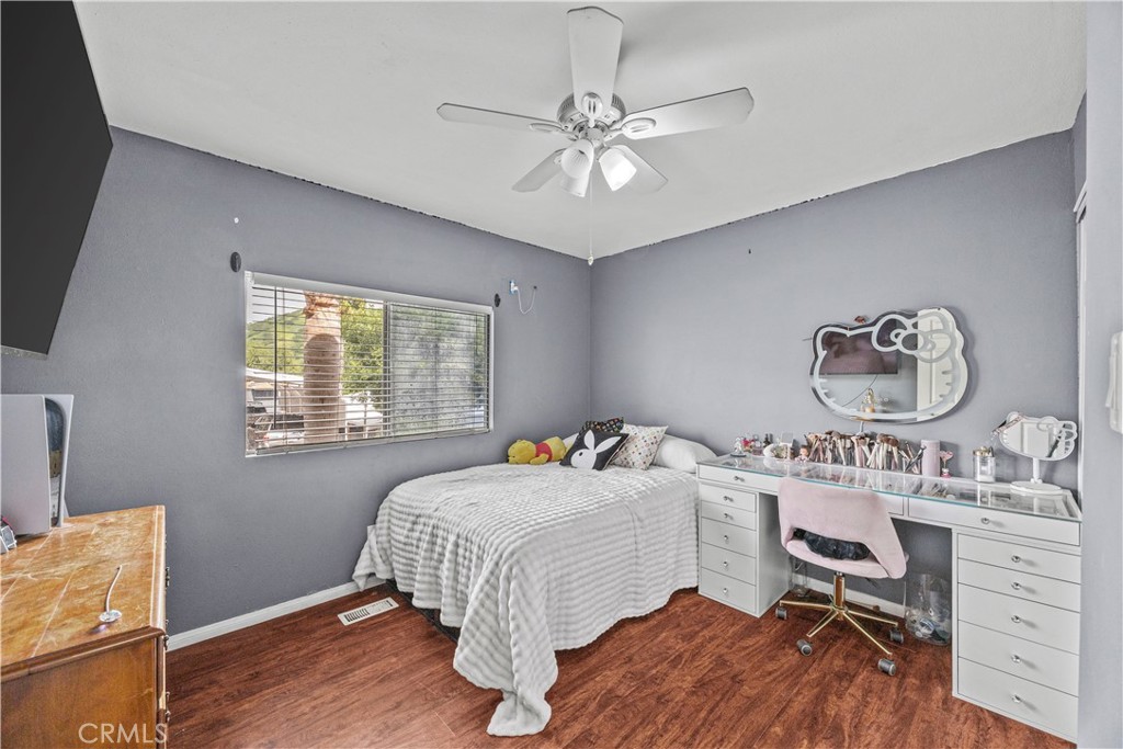 MLS #OC25251893 image #20