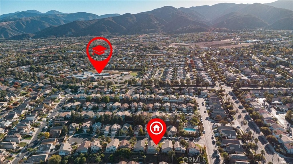 MLS #OC25251900 image #4