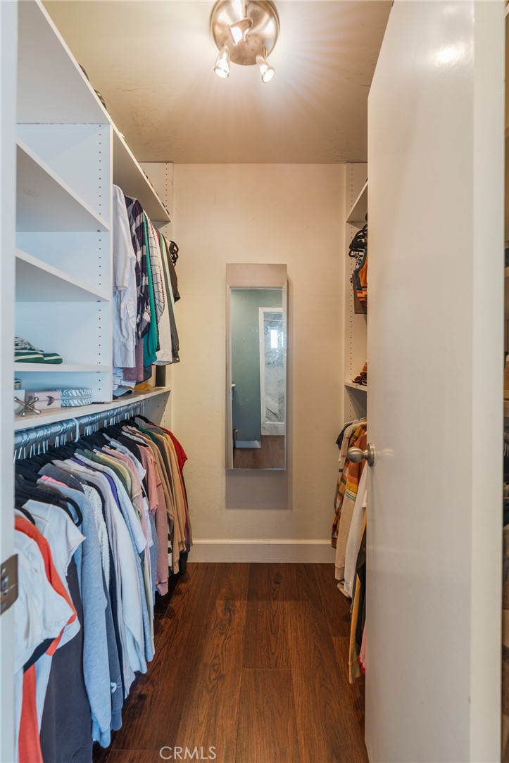 MLS #OC25251972 image #24