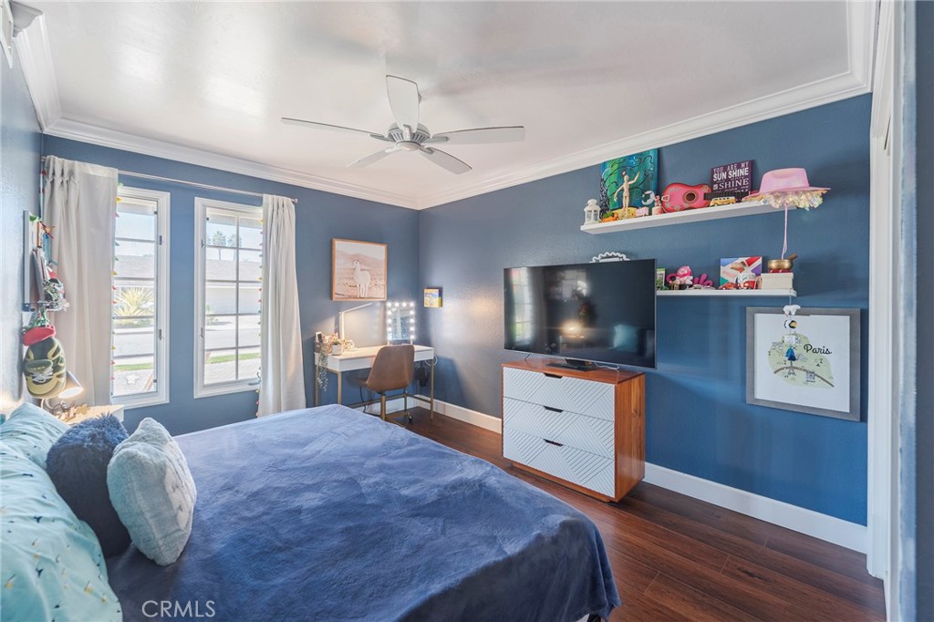 MLS #OC25251972 image #29