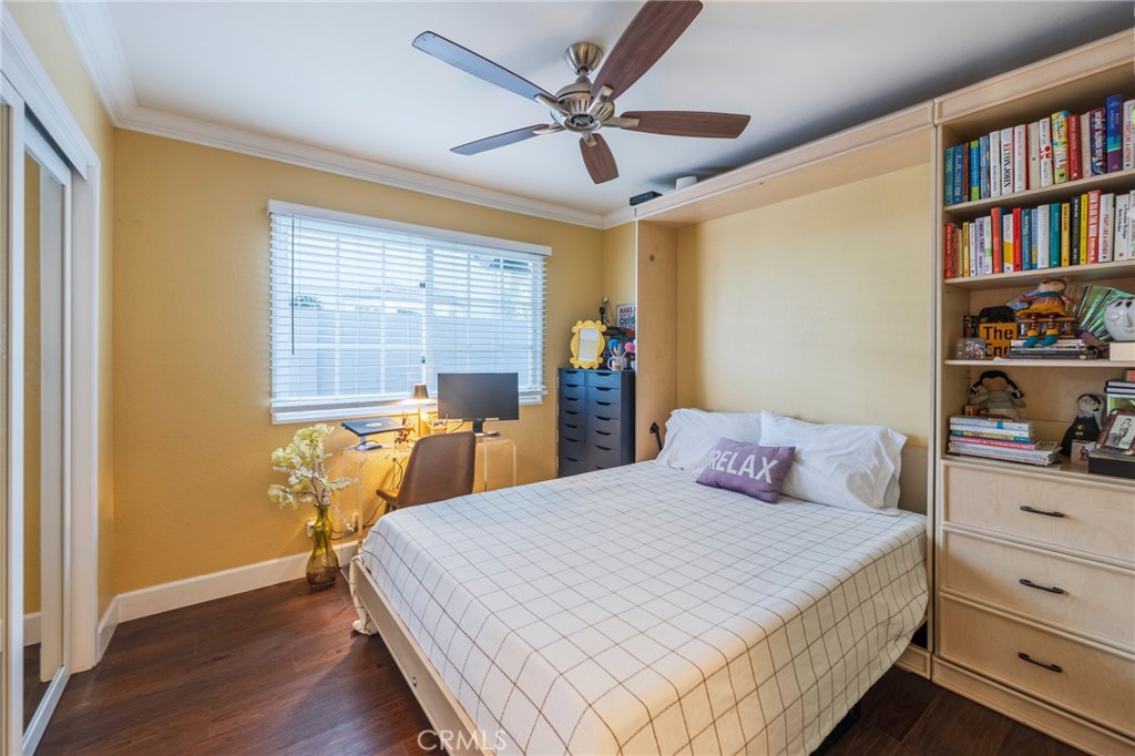 MLS #OC25251972 image #30