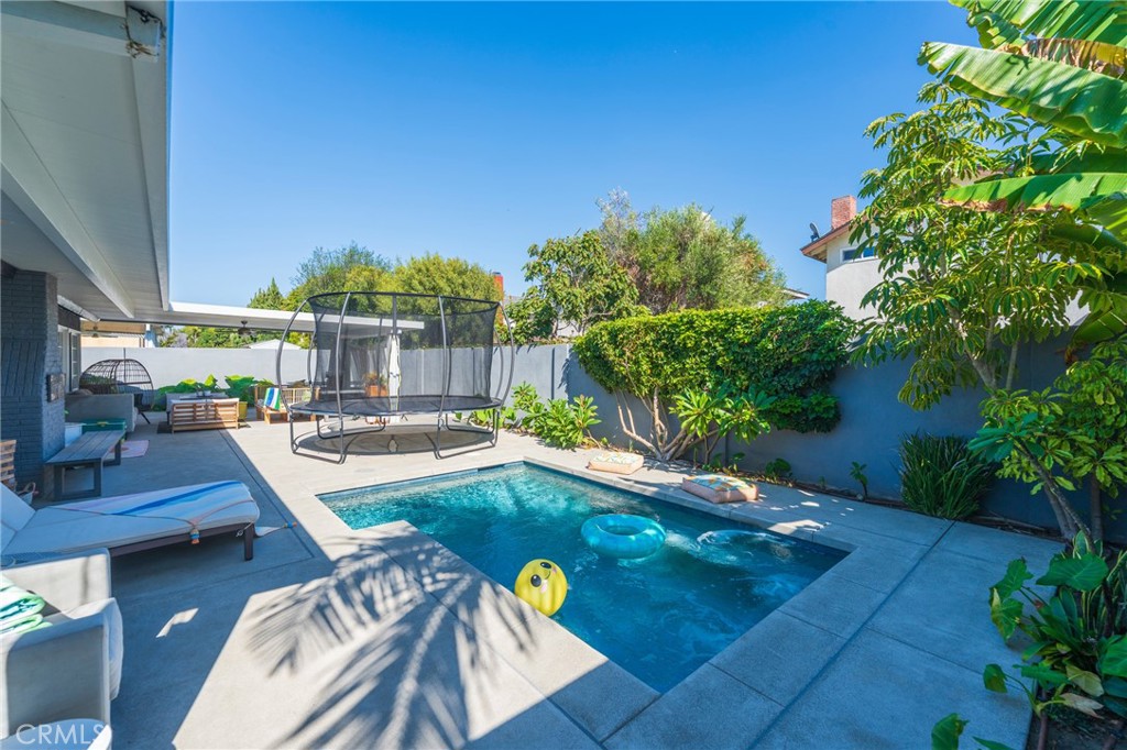 MLS #OC25251972 image #36