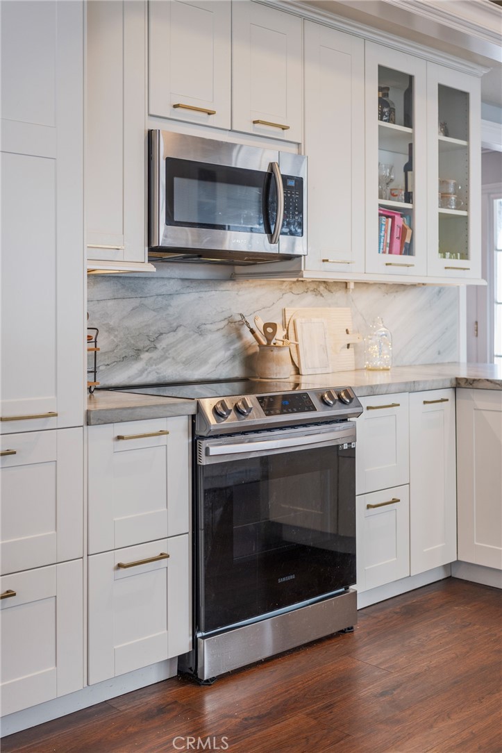 MLS #OC25251972 image #9