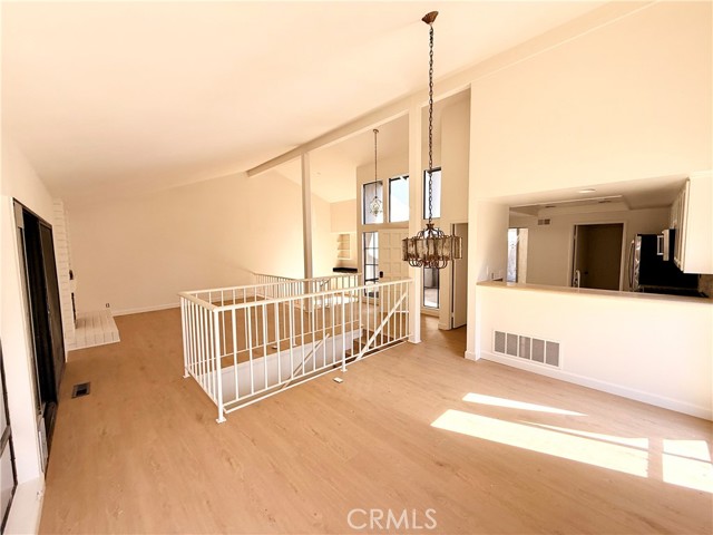 MLS #OC25251987 image #1