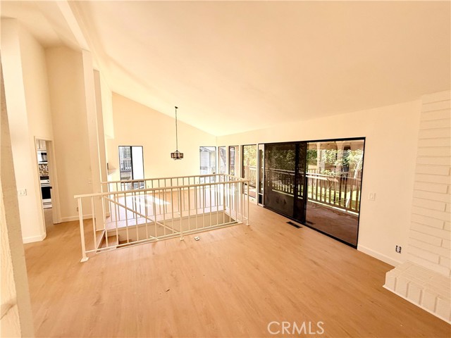 MLS #OC25251987 image #3