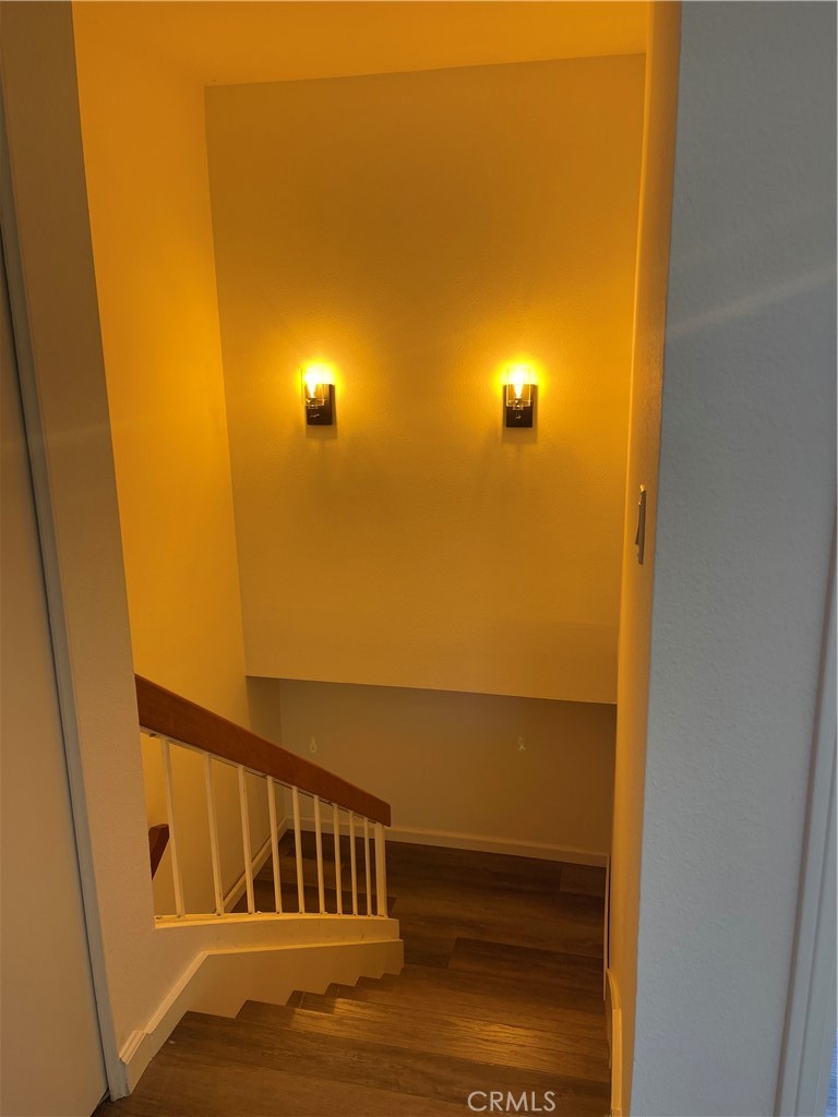 MLS #OC25252028 image #8