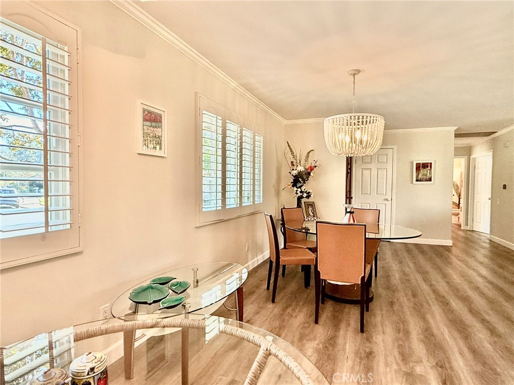 MLS #OC25252032 image #10