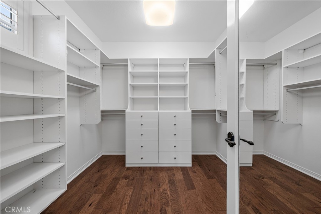 MLS #OC25252072 image #18