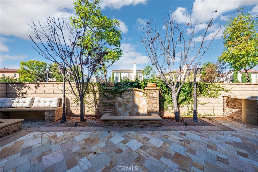 MLS #OC25252072 image #28