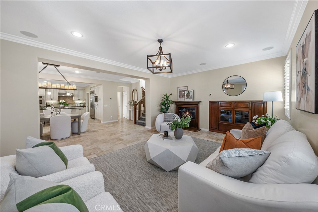 MLS #OC25252072 image #3