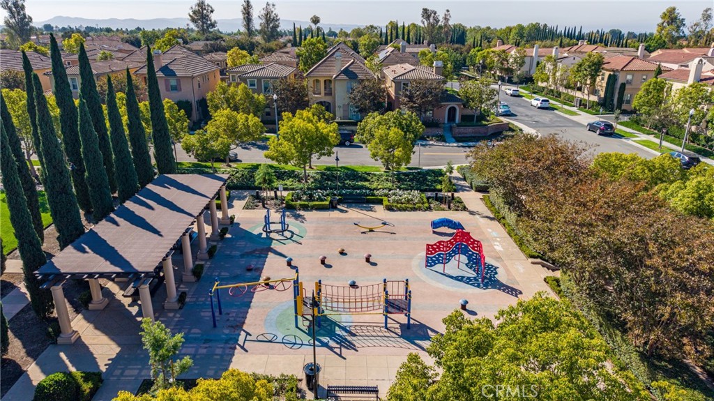 MLS #OC25252072 image #34