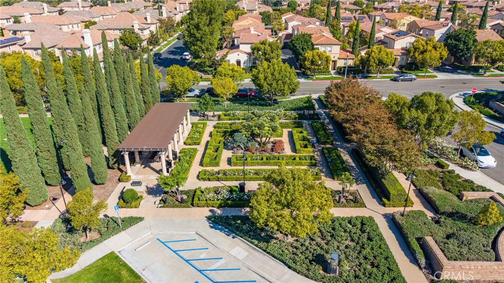 MLS #OC25252072 image #35