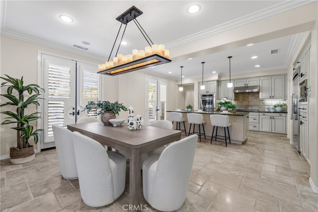 MLS #OC25252072 image #5