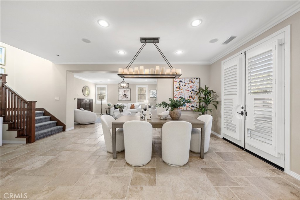 MLS #OC25252072 image #6