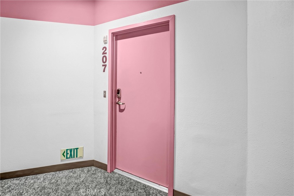 MLS #OC25252125 image #18